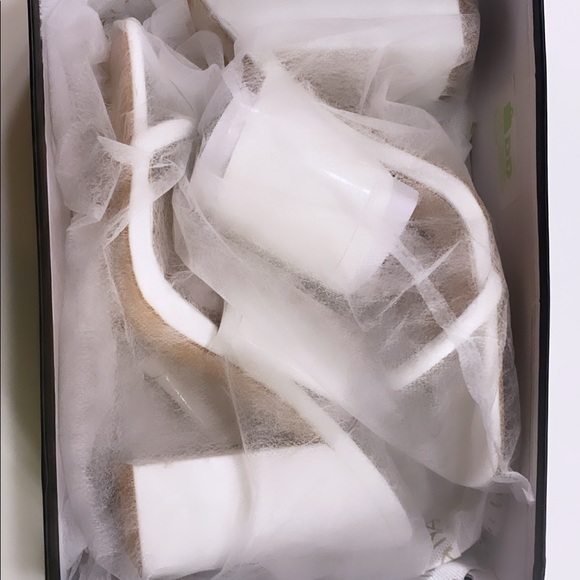 White Heels - Picture 5 of 7